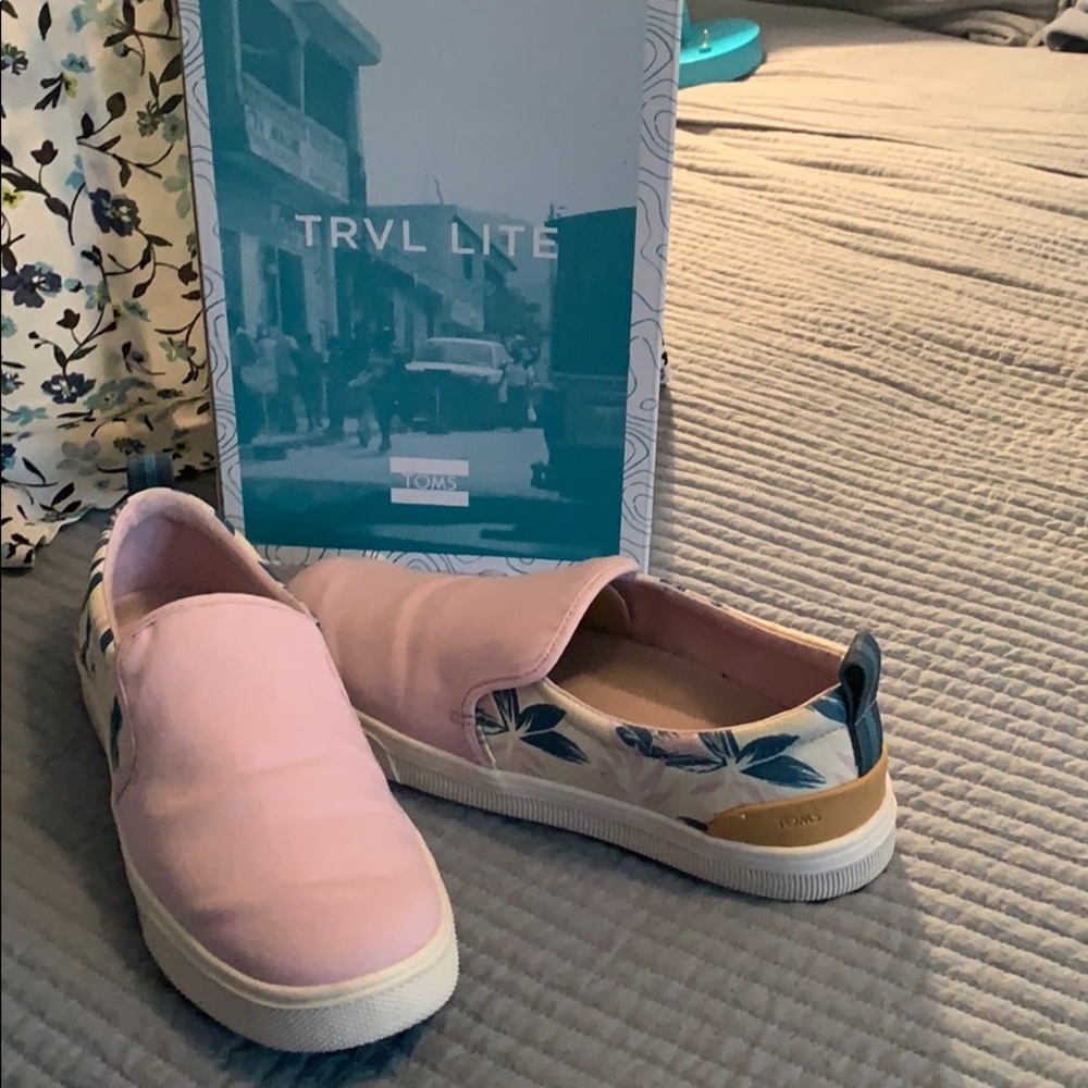 Toms Pink and Blue Floral Sneakers - Picture 2 of 3